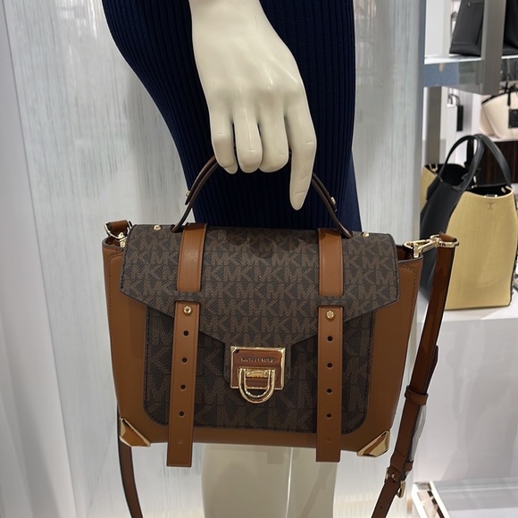 MICHAEL KORS MANHATTAN MEDIUM TOP HANDLE SCHOOL SATCHEL CROSSBODY BAG BROWN
NWT - Picture 5 of 16
